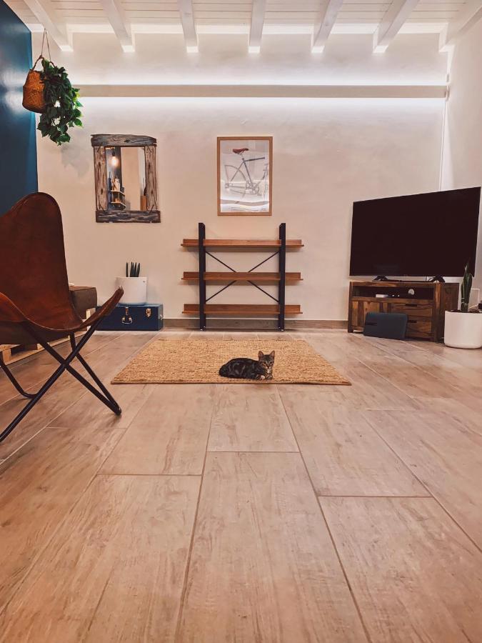 Apartment Charme And Relax With Garden And Swimming Pool Desenzano del Garda Bagian luar foto